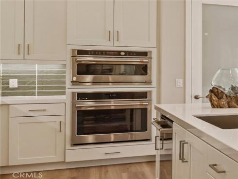 409  Clipper  , Irvine, CA