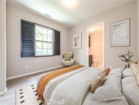 81  Strawberry  , Irvine, CA