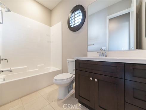 81  Strawberry  , Irvine, CA