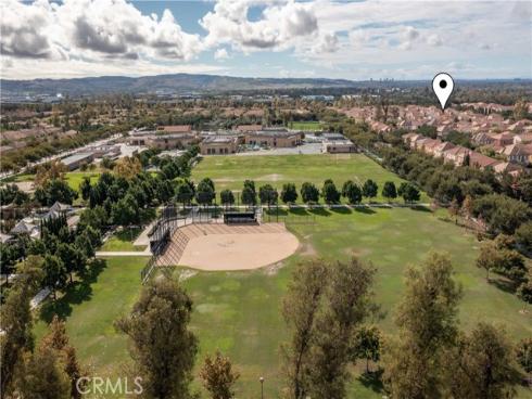 81  Strawberry  , Irvine, CA