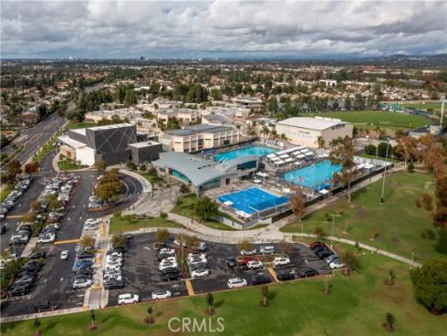 81  Strawberry  , Irvine, CA