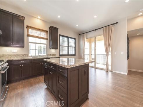 81  Strawberry  , Irvine, CA