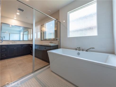 125  Pastel  , Irvine, CA