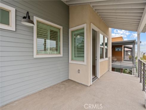 1131  Cadence  , Irvine, CA