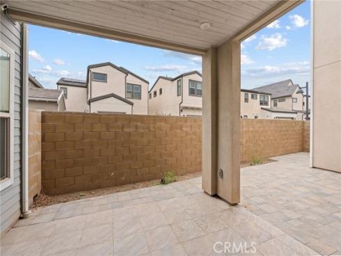 1131  Cadence  , Irvine, CA