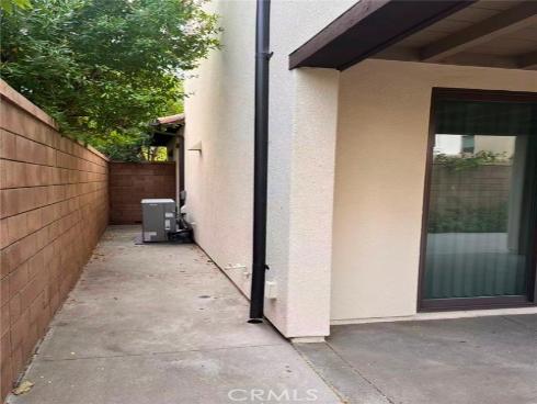 119  Alumroot  , Irvine, CA