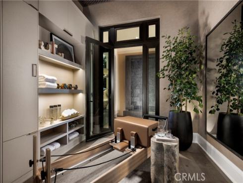 553  Peninsula  , Irvine, CA