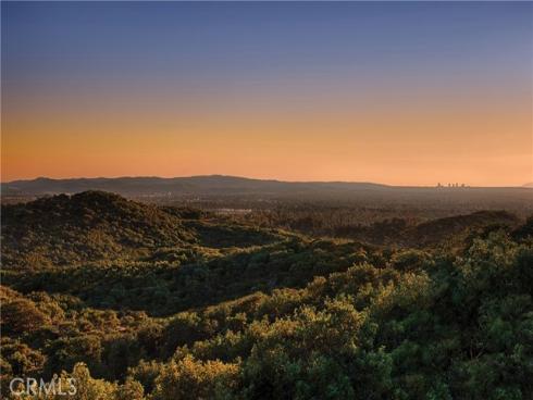 553  Peninsula  , Irvine, CA