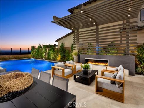 557  Peninsula  , Irvine, CA