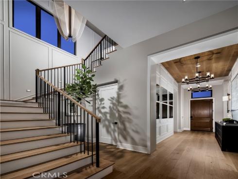 557  Peninsula  , Irvine, CA