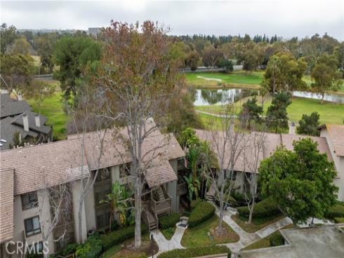 9  Flores  , Irvine, CA