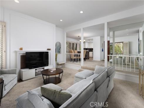 9  Flores  , Irvine, CA