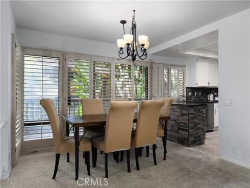 9  Flores  , Irvine, CA