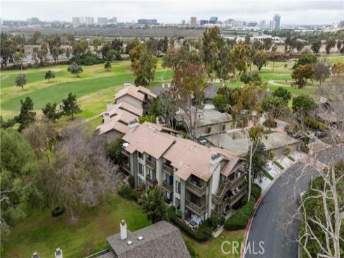 9  Flores  , Irvine, CA