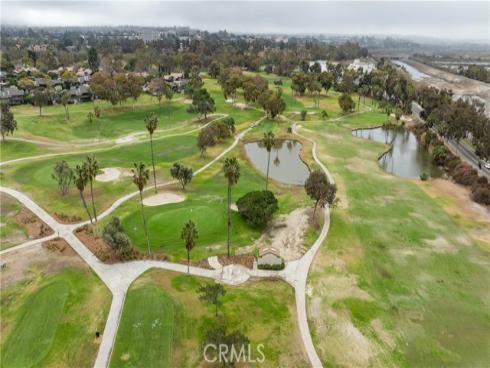 9  Flores  , Irvine, CA