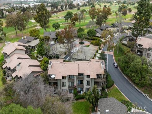 9  Flores  , Irvine, CA