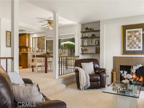 18  Solana  , Irvine, CA