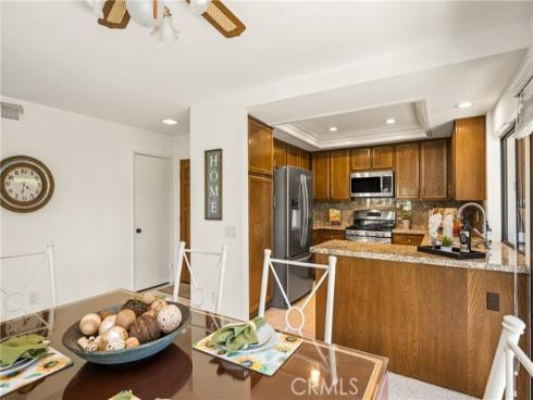 18  Solana  , Irvine, CA