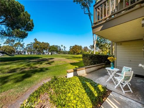 18  Solana  , Irvine, CA