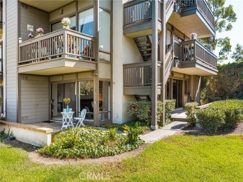 18  Solana  , Irvine, CA