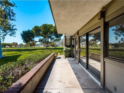 18  Solana  , Irvine, CA