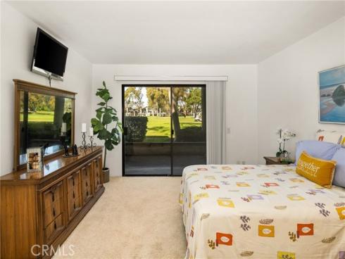 18  Solana  , Irvine, CA