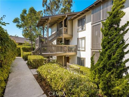 18  Solana  , Irvine, CA