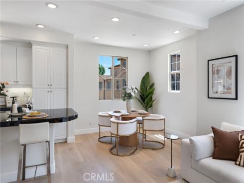 50  Cienega  , Irvine, CA