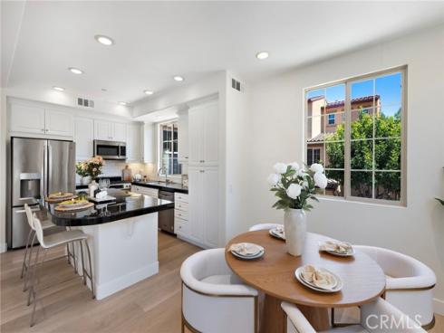 50  Cienega  , Irvine, CA