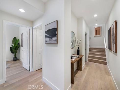 50  Cienega  , Irvine, CA