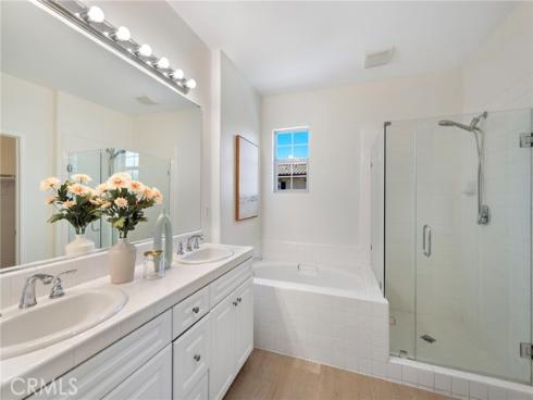 50  Cienega  , Irvine, CA