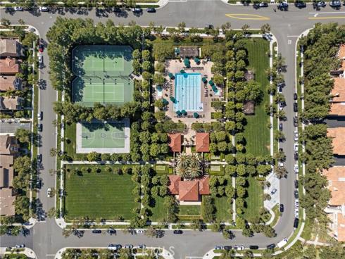 50  Cienega  , Irvine, CA