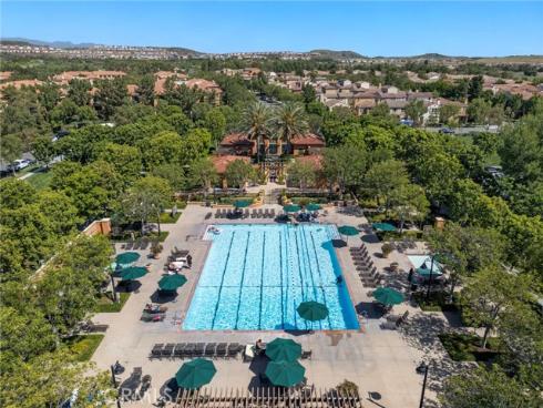 50  Cienega  , Irvine, CA