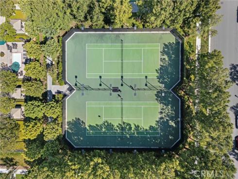 50  Cienega  , Irvine, CA