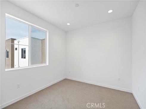 127  Culture  , Irvine, CA