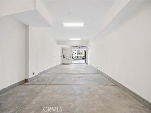 127  Culture  , Irvine, CA