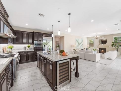 101  Tinker  , Irvine, CA