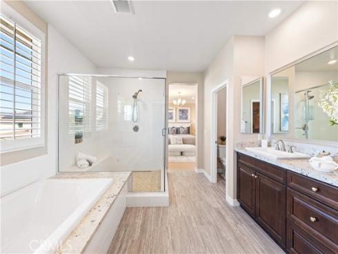 101  Tinker  , Irvine, CA