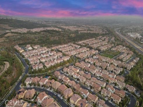 61  English Saddle  , Irvine, CA