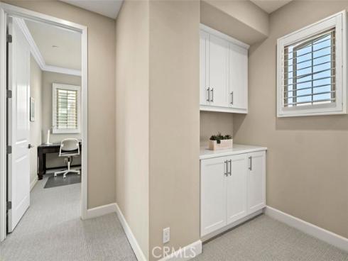 61  English Saddle  , Irvine, CA