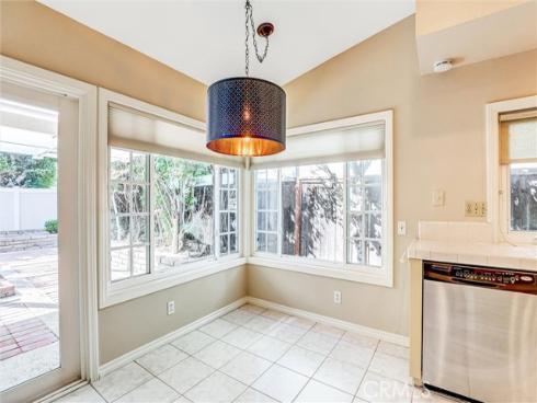 24  Field  , Irvine, CA