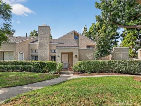 26  Claret  40 , Irvine, CA