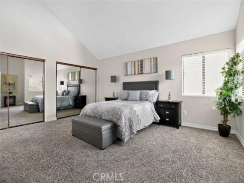 26  Claret  40 , Irvine, CA