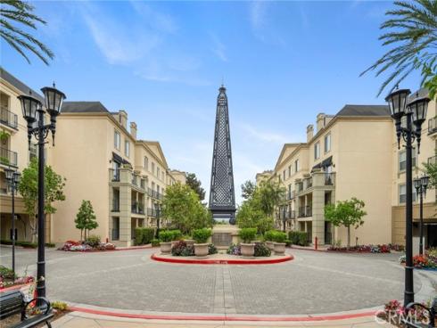 3339  Watermarke Place  , Irvine, CA