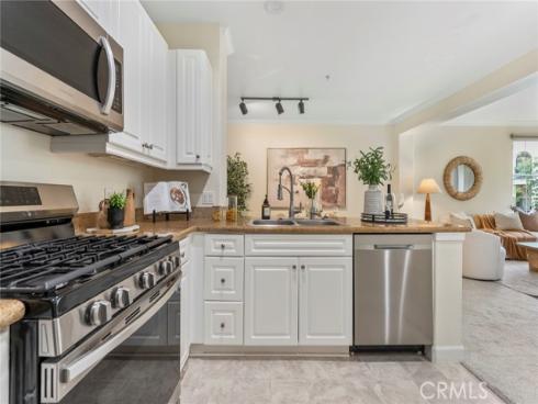 3339  Watermarke Place  , Irvine, CA