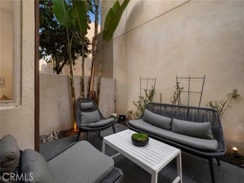 181  Carmine  , Irvine, CA