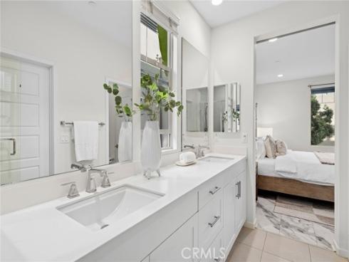 181  Carmine  , Irvine, CA