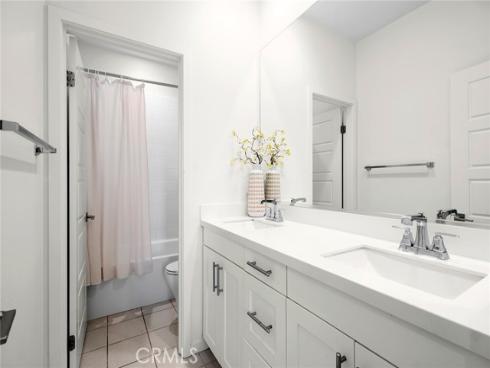 181  Carmine  , Irvine, CA