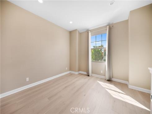 110  Copeland  , Irvine, CA