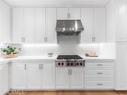 206  Collino  , Irvine, CA